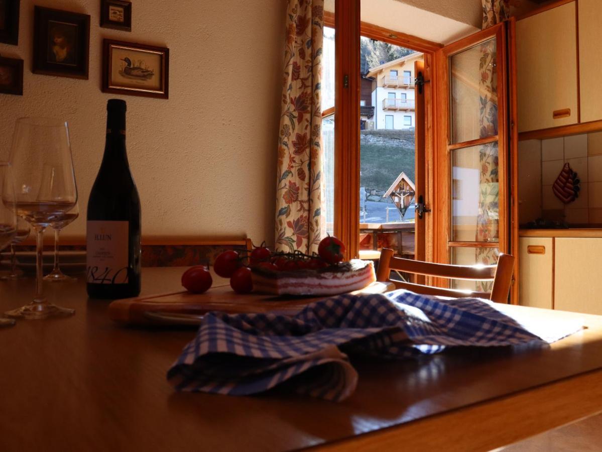 Portnerhof Auf Oberkirn Leilighet Schenna Eksteriør bilde