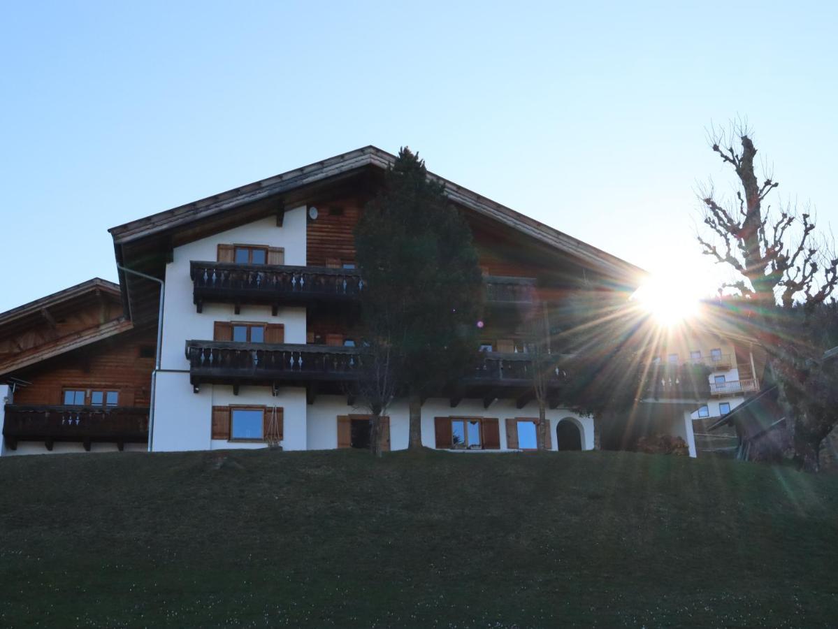 Portnerhof Auf Oberkirn Leilighet Schenna Eksteriør bilde